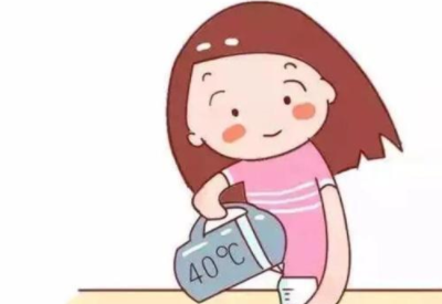 给宝宝冲奶粉的水温控制在多少比较好 给宝宝冲奶粉的水温控制在多少比较好