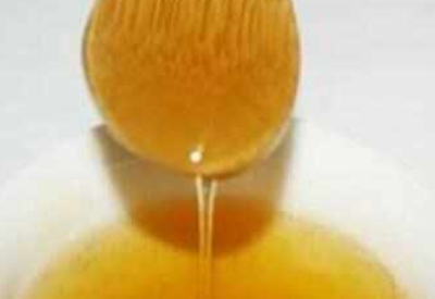 新生儿出现便秘可不可以喝蜂蜜水 新生儿出现便秘可不可以喝蜂蜜水